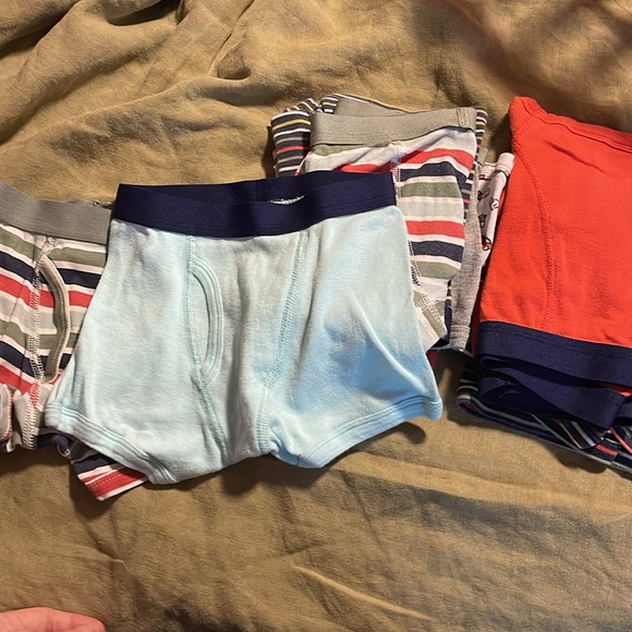 15 pairs of Cat and Jack boxers - Picture 5 of 5